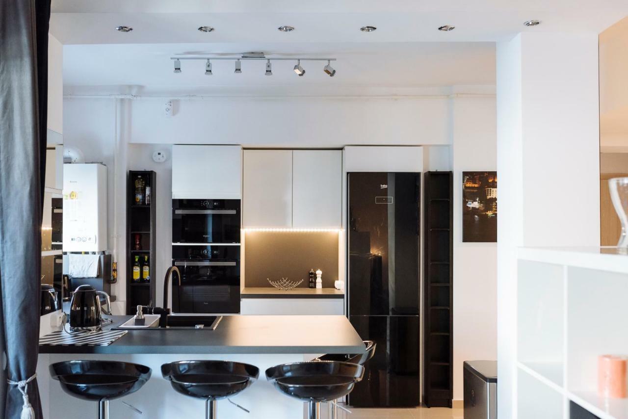 Luxury Flat 8 Near Metro Apartment Bucharest Luaran gambar