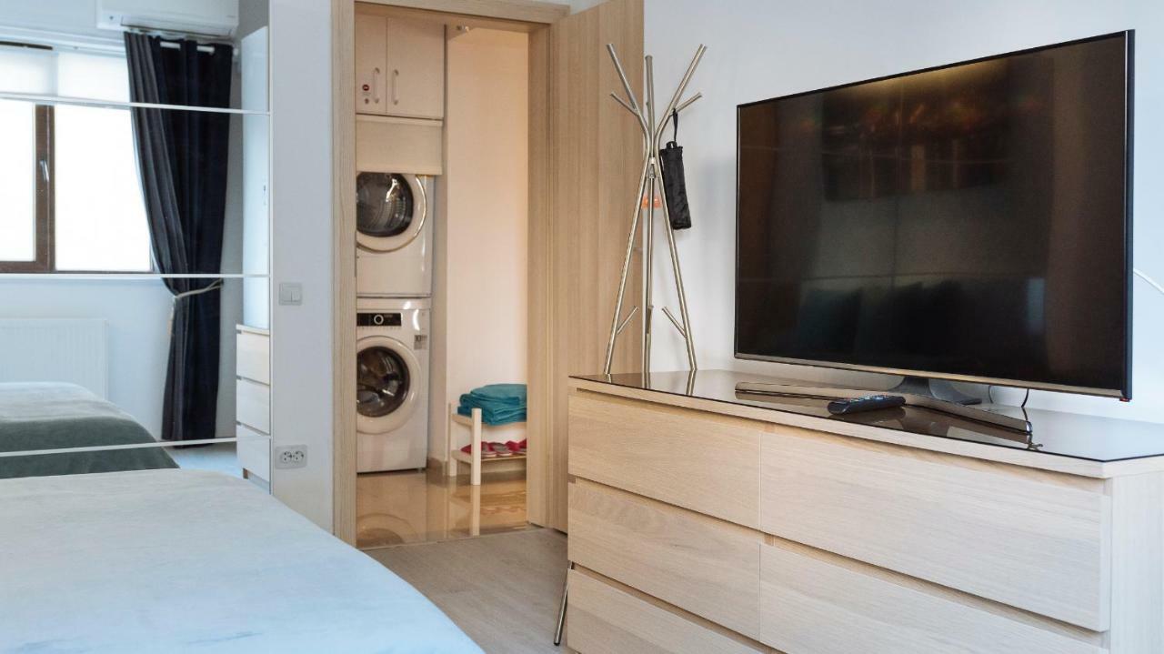 Luxury Flat 8 Near Metro Apartment Bucharest Luaran gambar
