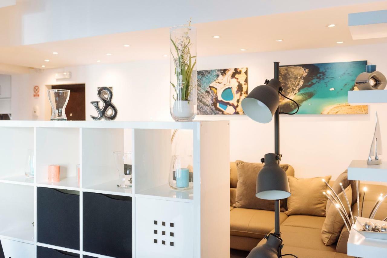 Luxury Flat 8 Near Metro Apartment Bucharest Luaran gambar